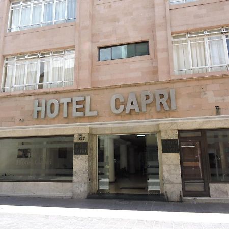 Hotel Capri De Leon Mexico Bagian luar foto